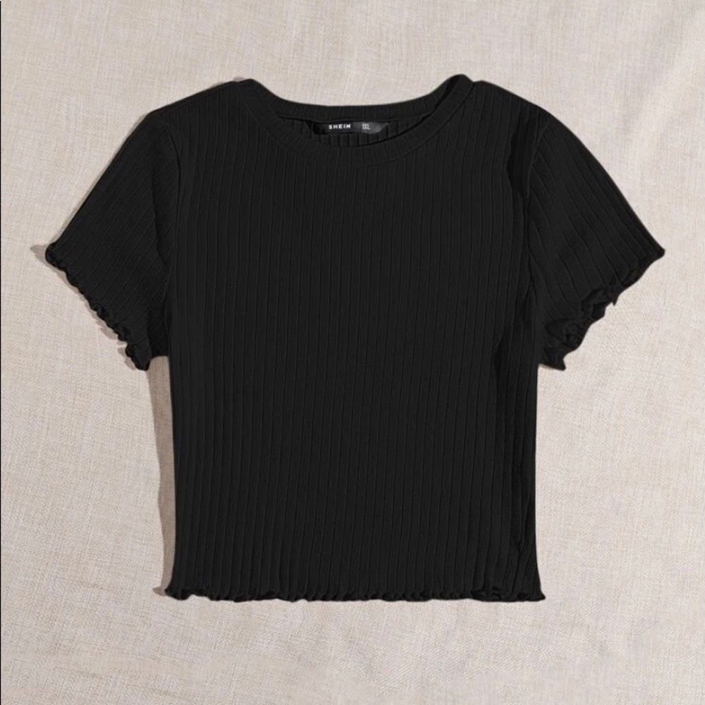 SHEIN women’s solid trim rib-knit crop top